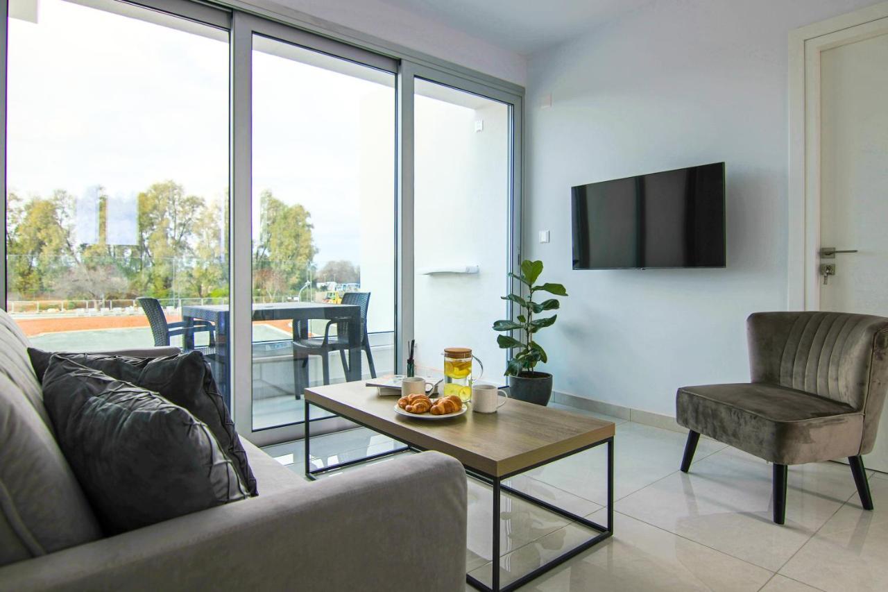 Phaedrus Living - Seaside Executive Flat Harbour 201 Apartment Paphos Exterior foto